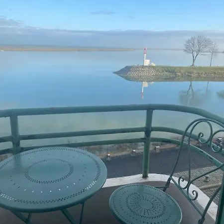 La Loge En Baie アパート *